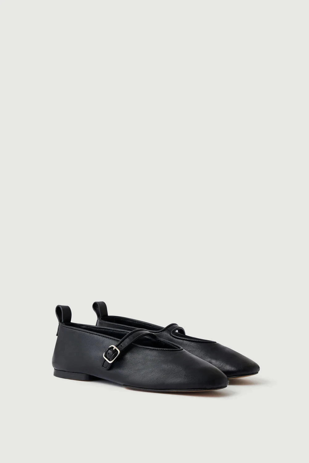 Ballet flats